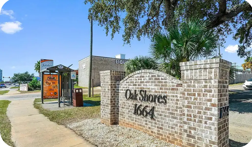 2 bed, 1.5 bath, 985 sqft, $2,400 — Photo 1