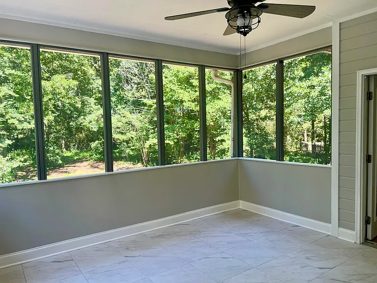 601 Southdale Cir — Photo 13