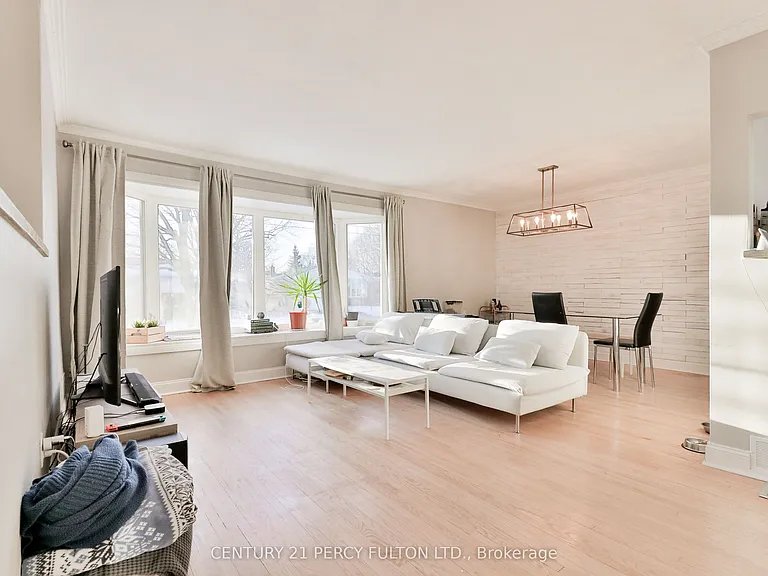 253 Chine Dr — Photo 4