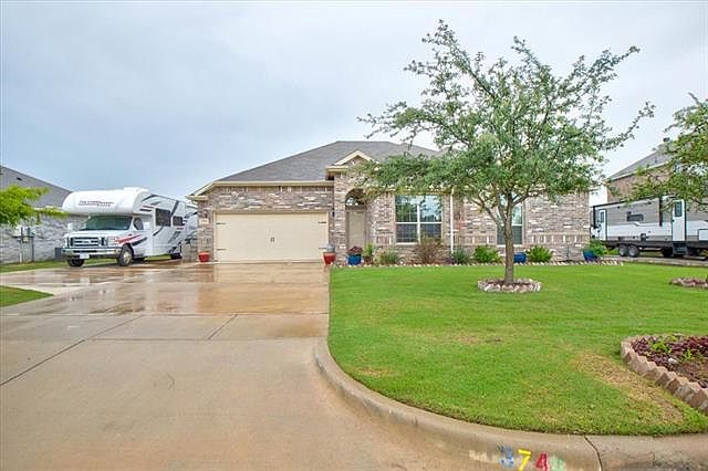 1st image of 3744 Dutch Iris Ln
