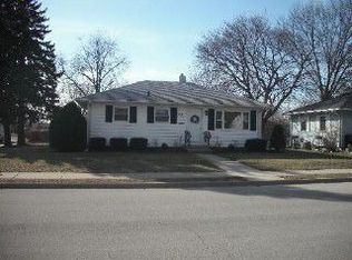 901 Krings Ln, Joliet, IL 60435