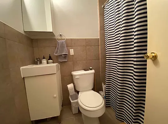 Rented by EXR | media 35