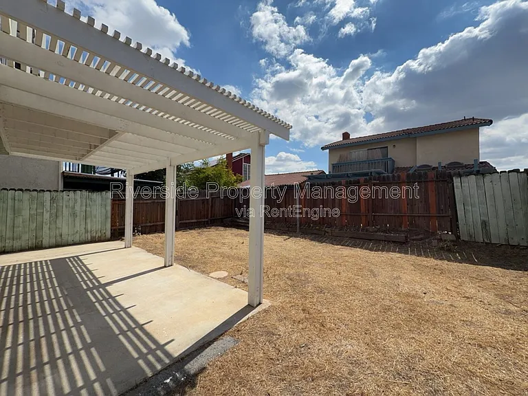 11883 Bayless St — Photo 35
