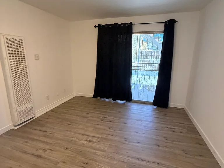8938 Cypress Ave #A — Photo 18