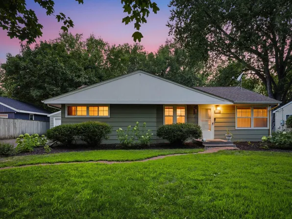 4057 Gisella Blvd, White Bear Lake, MN 55110