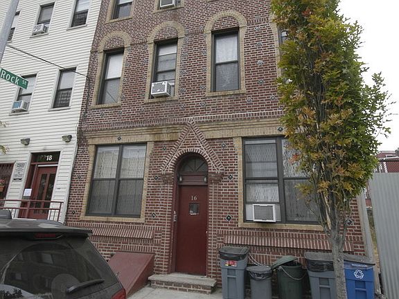 2nd image of 16 Morgan Ave APT 1L
