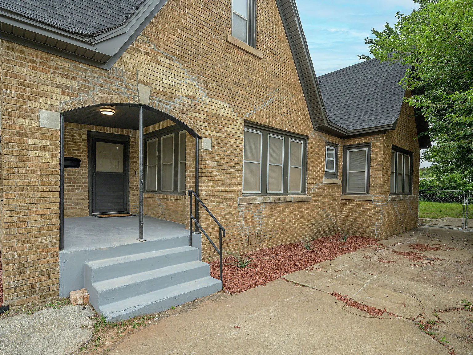 2 bed, 1280 sqft, $1,495 — Photo 4
