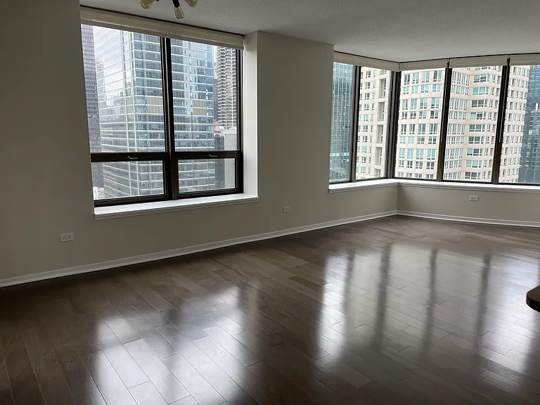 400 N Lasalle St #2304 — Photo 9