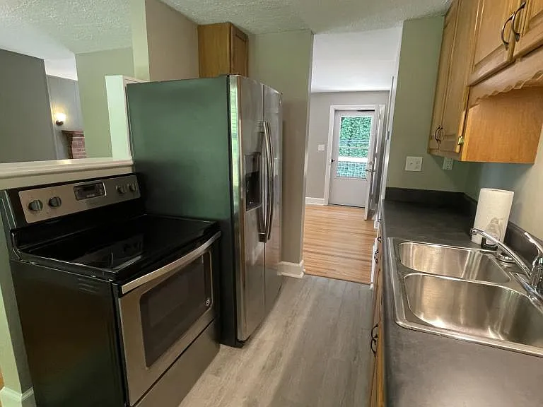 1031 Hudlin Gap Rd — Photo 6