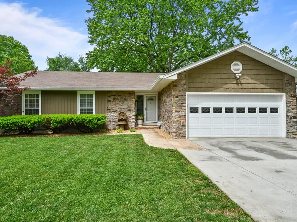 3671 S Westwood Avenue, Springfield, MO 65807