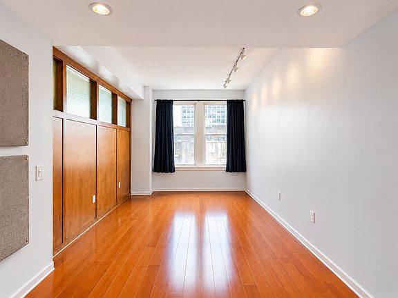 5th image of 66 Monroe Ave APT 405