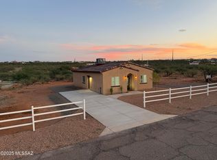 104 Escocia Ct, Rio Rico, AZ 85648