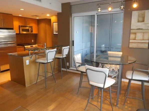 638 Beach Cres #906, Vancouver, BC V6Z 3H4