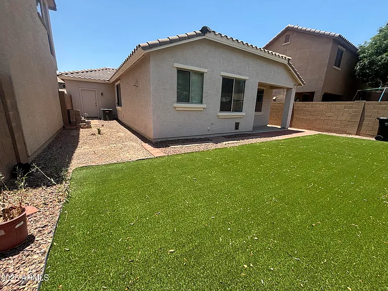 3942 E Claxton Ave — Photo 23