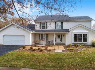 2524 Peppermill Ridge Dr, Chesterfield, MO 63005