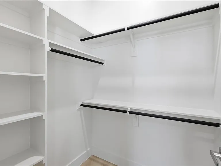 4315 San Jacinto St #302 — Photo 24
