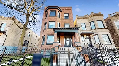 3121 W Augusta Blvd #2F
