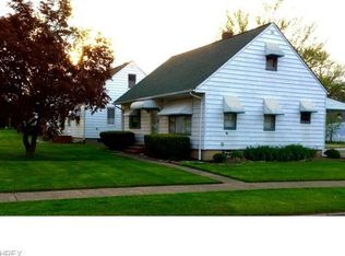 12701 Shady Oak Blvd, Garfield Heights, OH