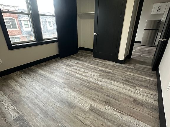 4th image of 55 Lincoln St #401D