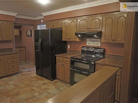 4th image of 10246 Connell Dr