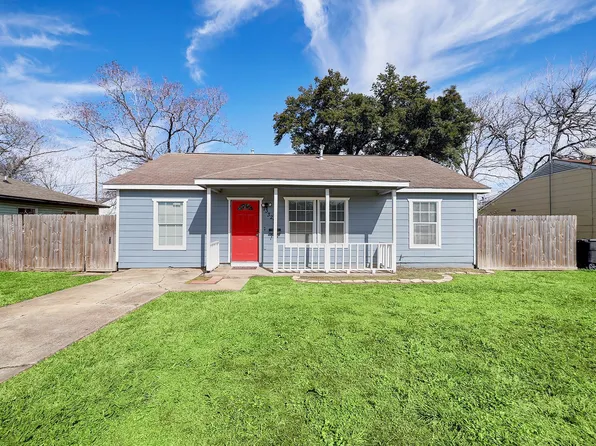 13327 Halifax St, Houston, TX 77015