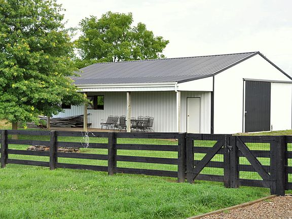 5th image of 2287 Castle Hwy