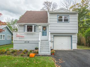 234 Lake Shore Dr, Lake Hiawatha, NJ