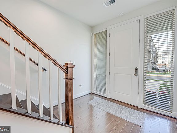 5th image of 13825 Estuary Pl