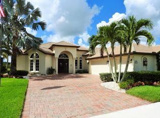 911 SW Grand Reserves Blvd, Port Saint Lucie, FL 34986