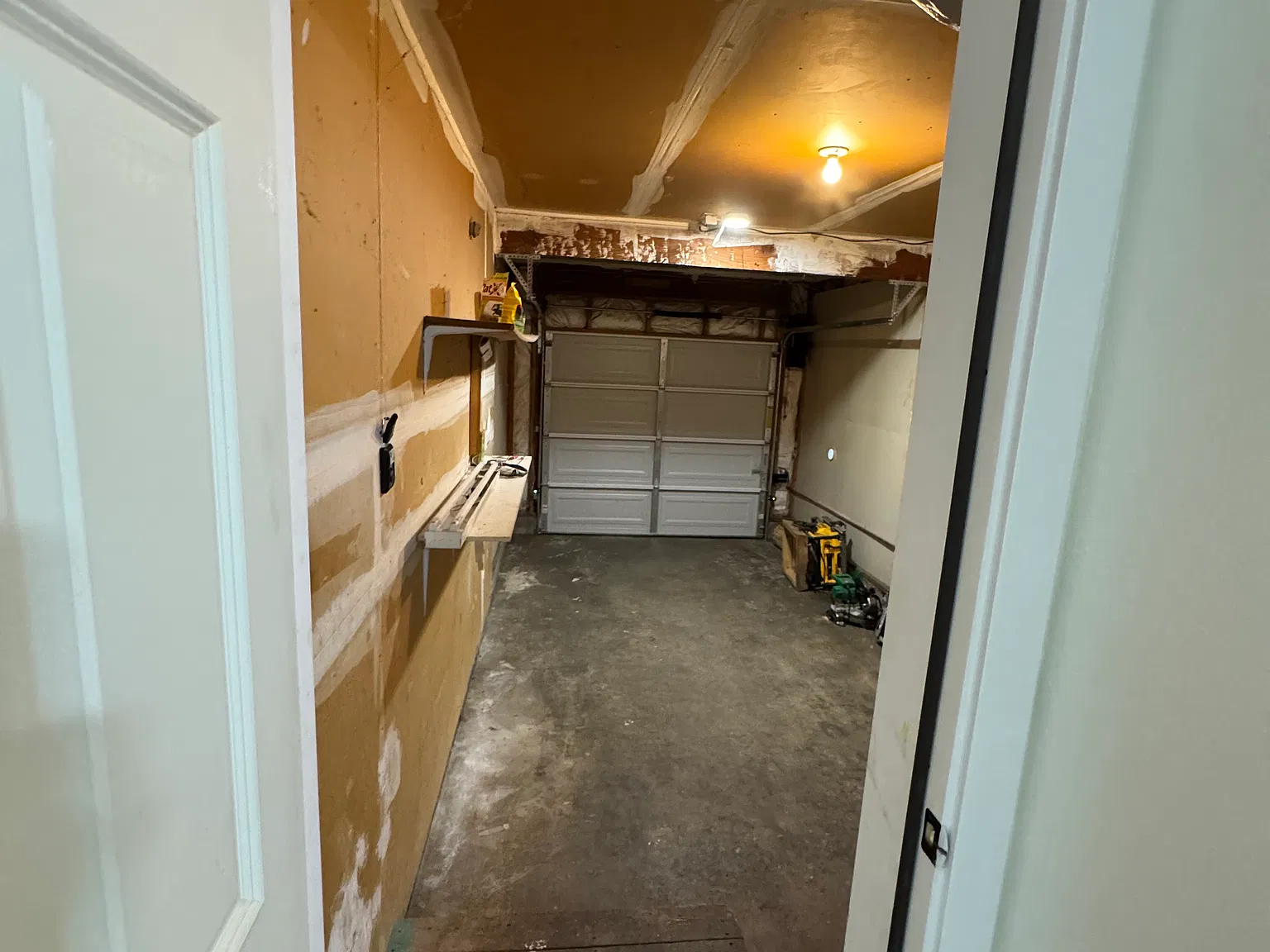3 bed, 2.5 bath, 1200 sqft, $2,500 — Photo 4