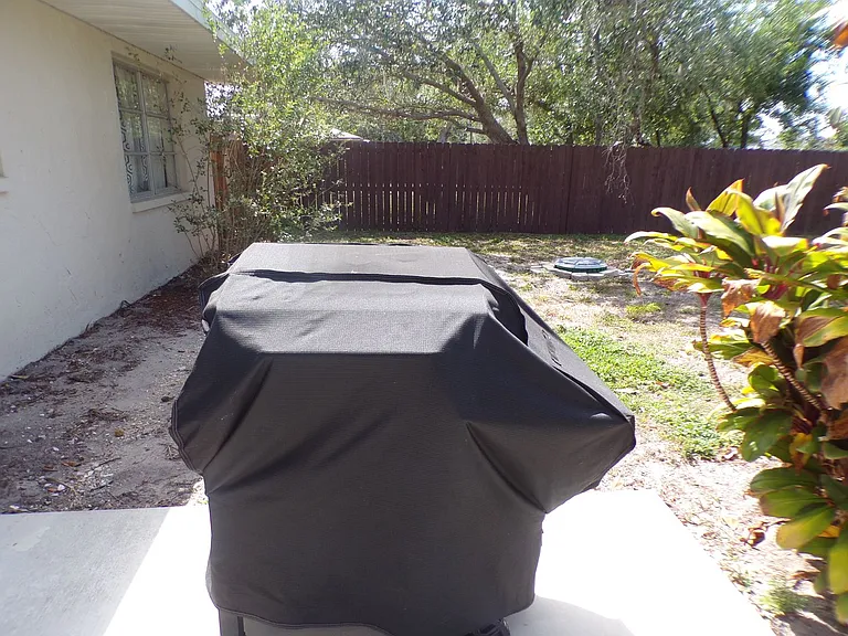 1148 Salina Ave — Photo 22