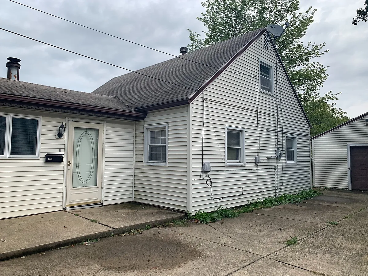 Building Photo - 155 N Roanoke Ave