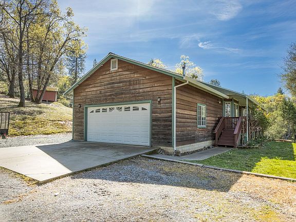 2nd image of 4580 Sand Ridge Rd