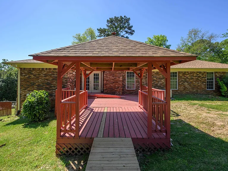 1828 Jacobs Ln — Photo 42
