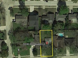 5338 Windswept Ln, Houston, TX 77056