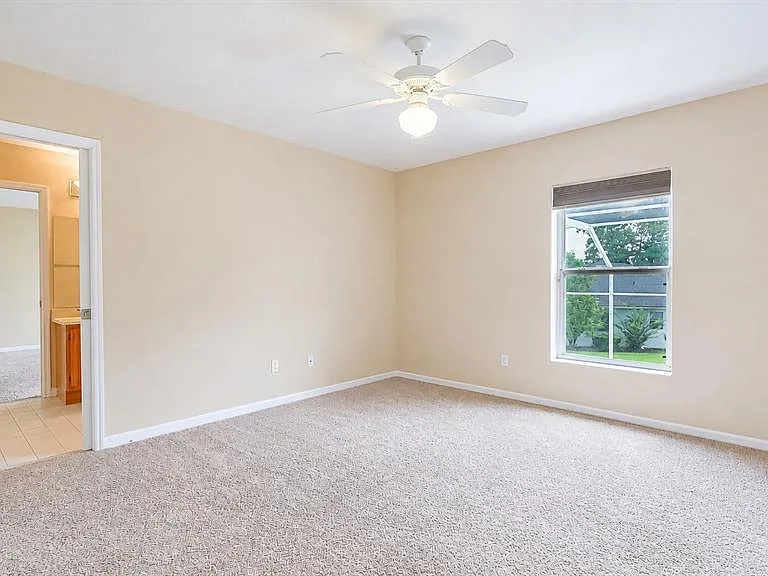 357 Fairway Pointe Cir — Photo 30