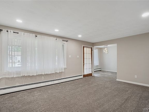 4th image of 1270 95th St
