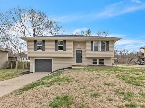 4606 Zebra Ln, Saint Joseph, MO 64506