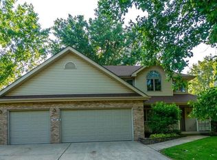 648 S Cline Ave, Griffith, IN 46319