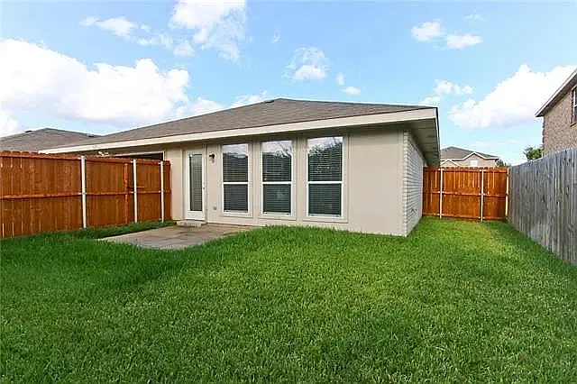 625 Canyon Pl — Photo 3