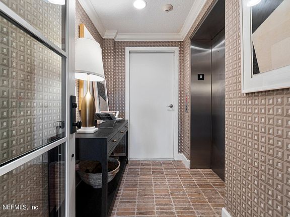 4th image of 3958 BAYMEADOWS Road #1602