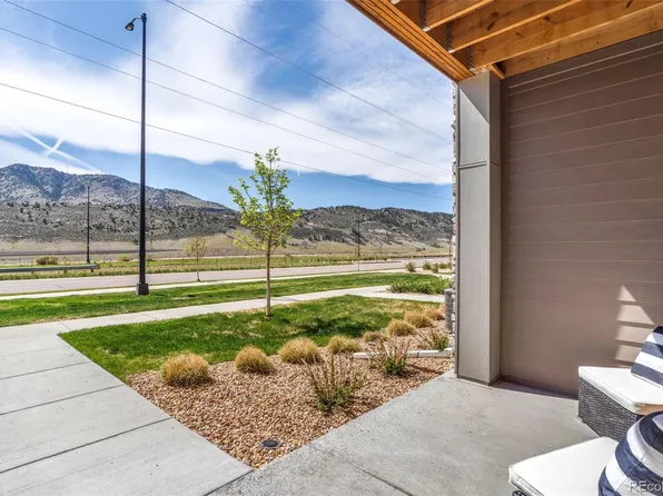 2220 S Mcintyre Street, Lakewood, CO 80228