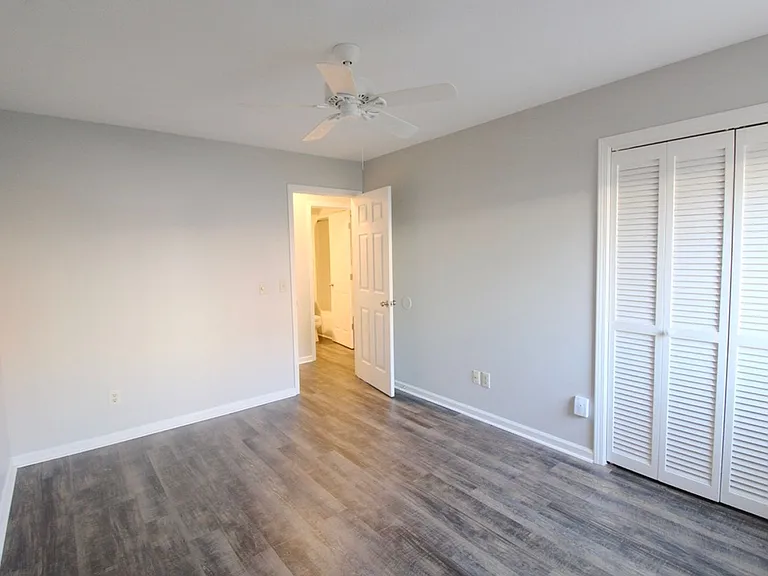 1112-1 Blue Ridge Dr — Photo 16