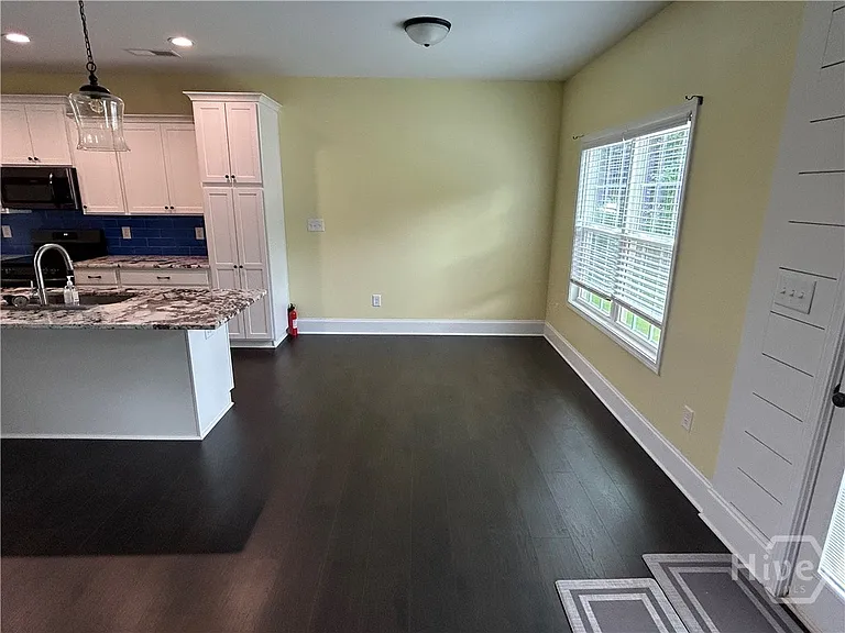 205 Solihull Ln — Photo 12