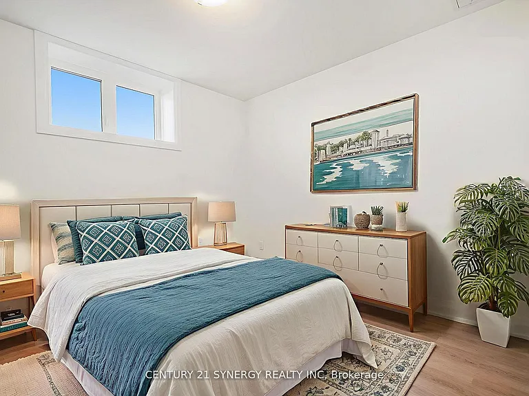 261 Argile St #B — Photo 18