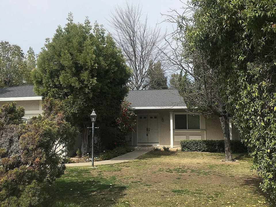 1st image of 1978 Oakhaven Dr