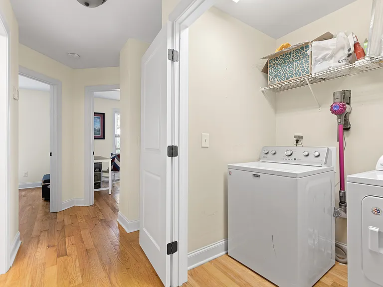 117 Idlewild Ave — Photo 16