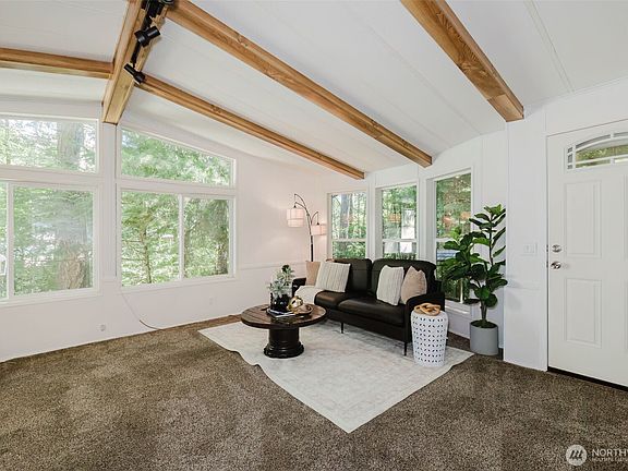 5th image of 4755 Lupine Lane NW
