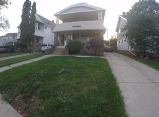 2186 Atkins Ave, Lakewood, OH