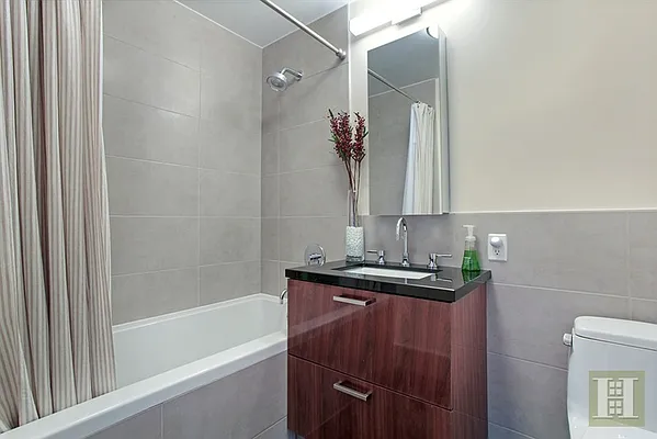 Rented by Halstead Real Estate | media 5